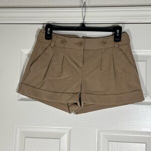 Express Tan Mid-Rise Pleated Shorts
